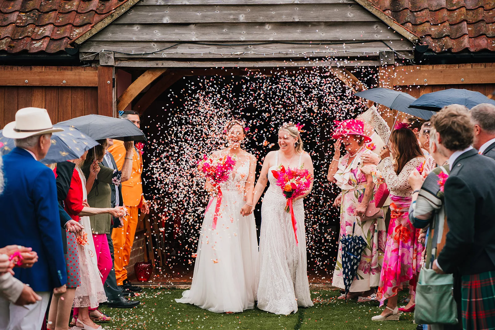 pink wedding energy – a cosmic glitter cowgirl ceremony for B&E